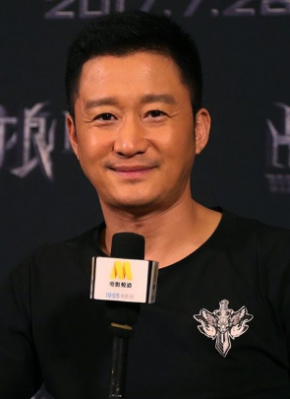 夏暮光